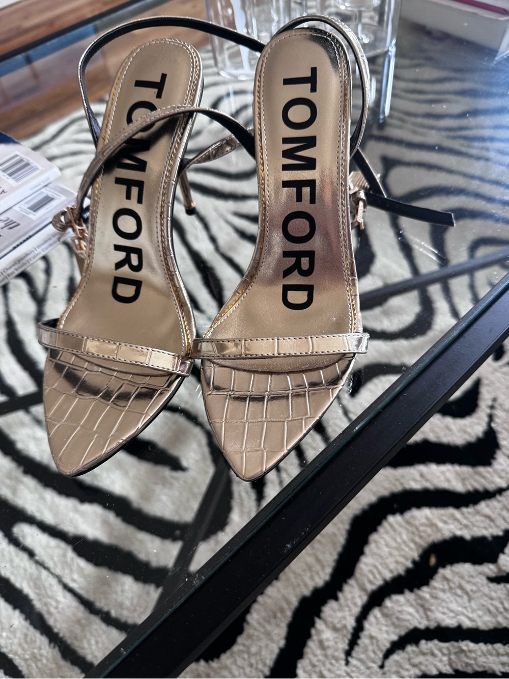 ⭐️NEW Tom ford Luxury inspiration
dust bag only - Picture 13 of 16